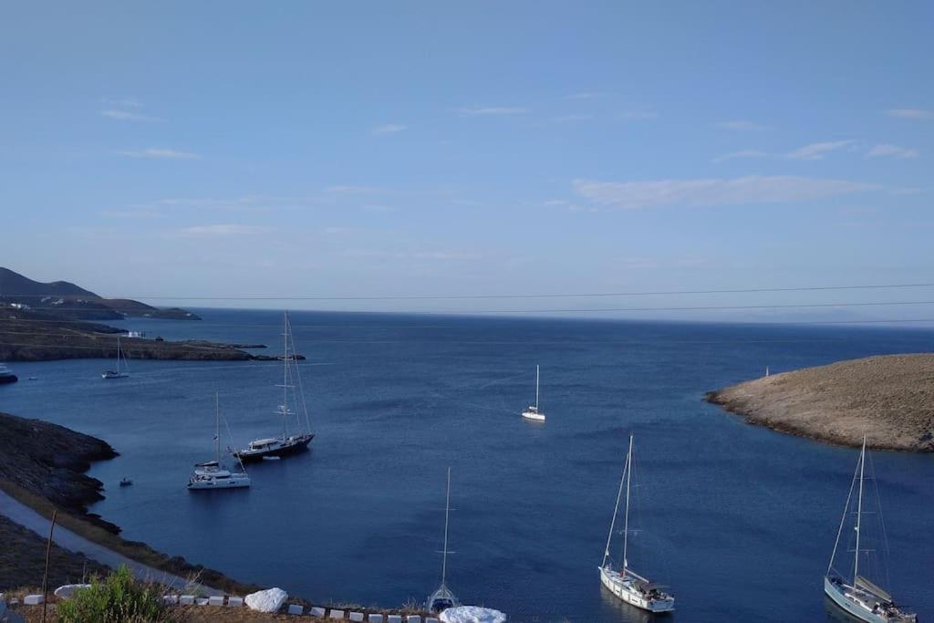 Kythnos - Loutra- Houseヴィラ エクステリア 写真